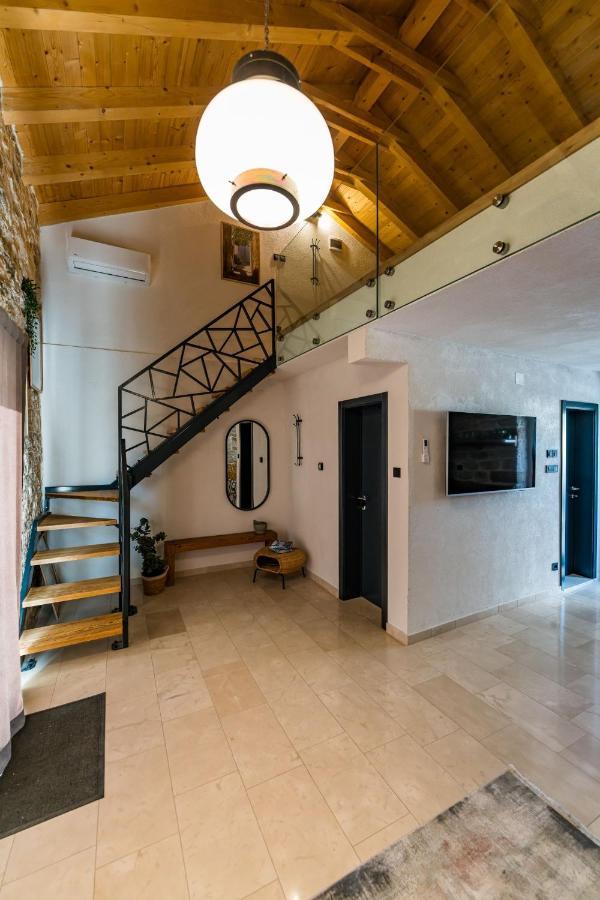 Stone House With Pool Poeta Villa Pridraga Ngoại thất bức ảnh